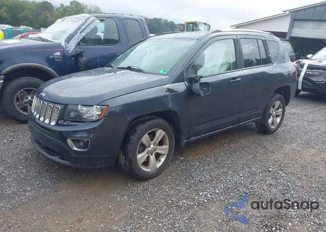 2015 Jeep Compass Latitude из США, поврежденный, VIN 1C4NJDEB1FD324581